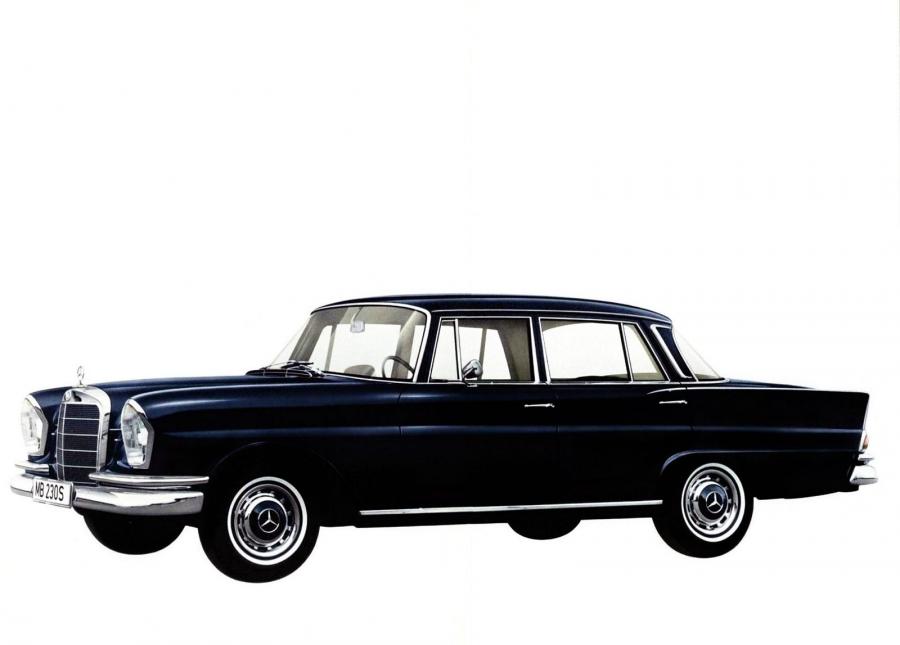  Mercedes-Benz 230 S 1965 года  (фото 1 из 1)